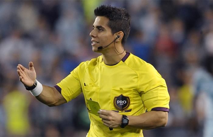 Estadounidense Villarreal pitará el partido entre Perú y Chile