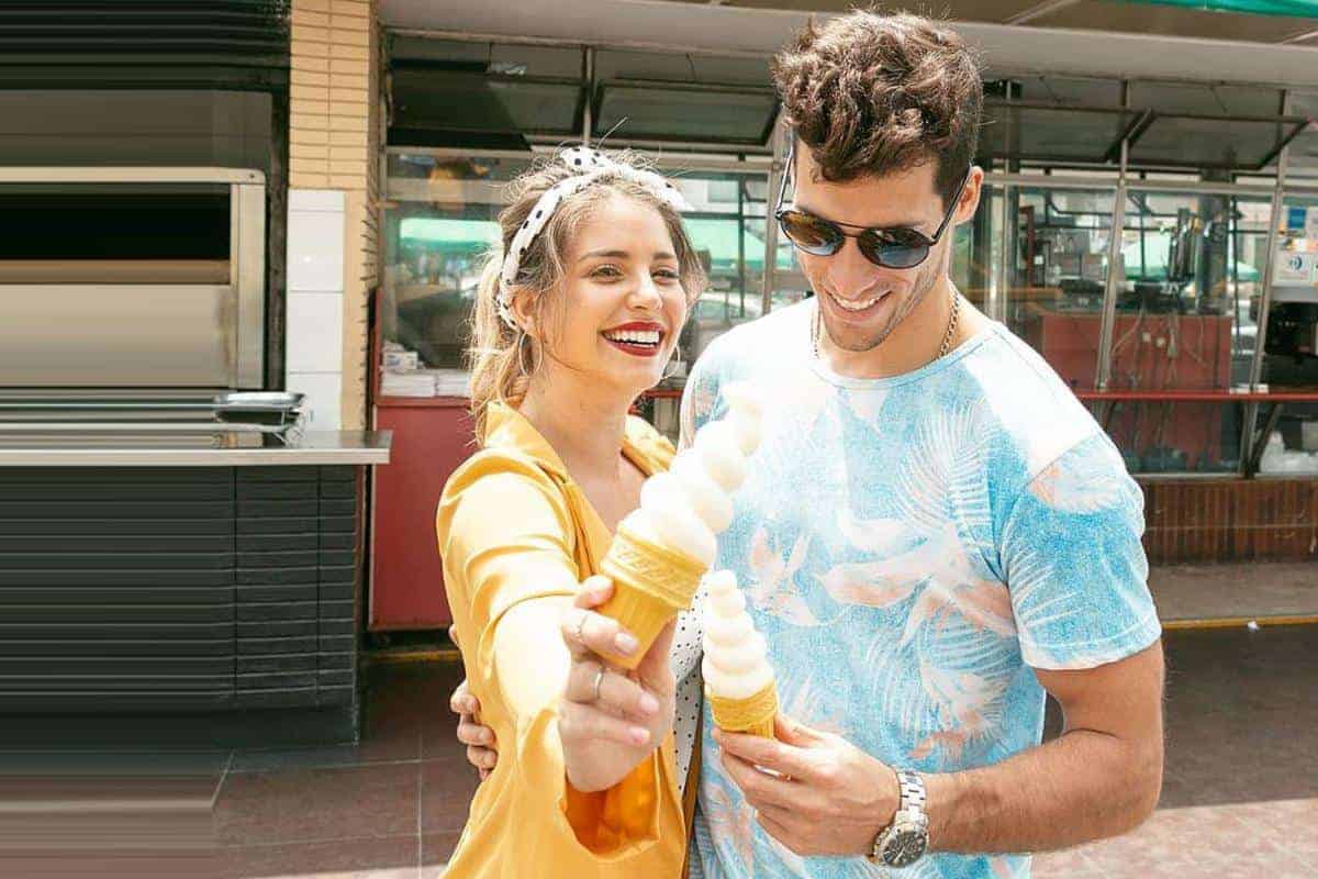 Flavia Laos y Patricio Parodi terminaron