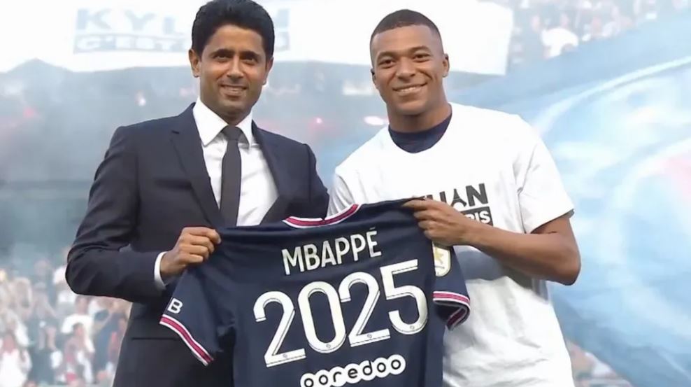 Kylian Mbappé renovó por tres temporadas con el Paris Saint-Germain