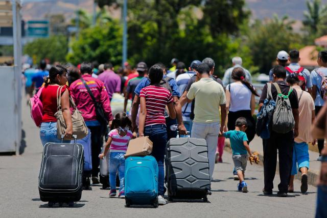 Perú en coordinación con Ecuador y Colombia para establecer corredor humanitario