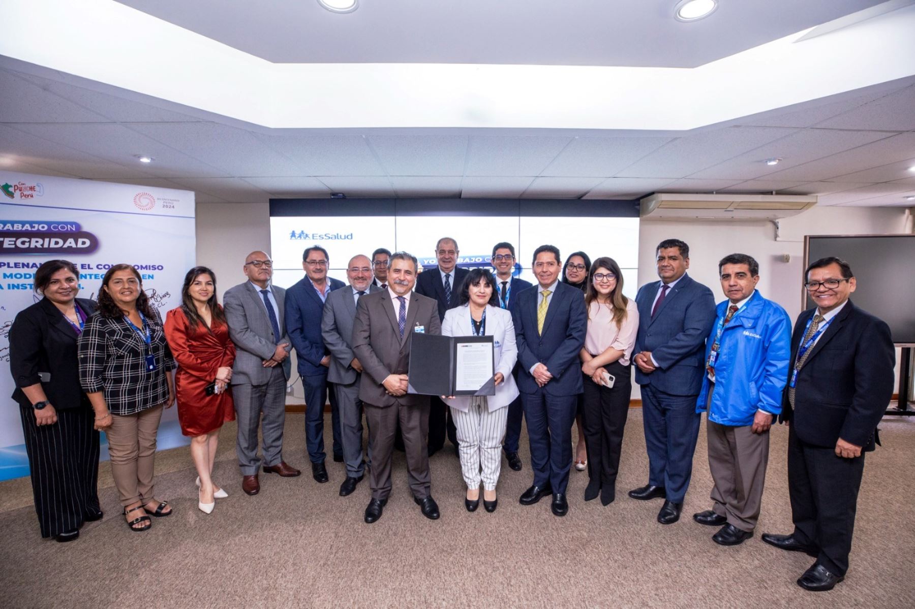EsSalud: Firma compromiso de modelo de integridad