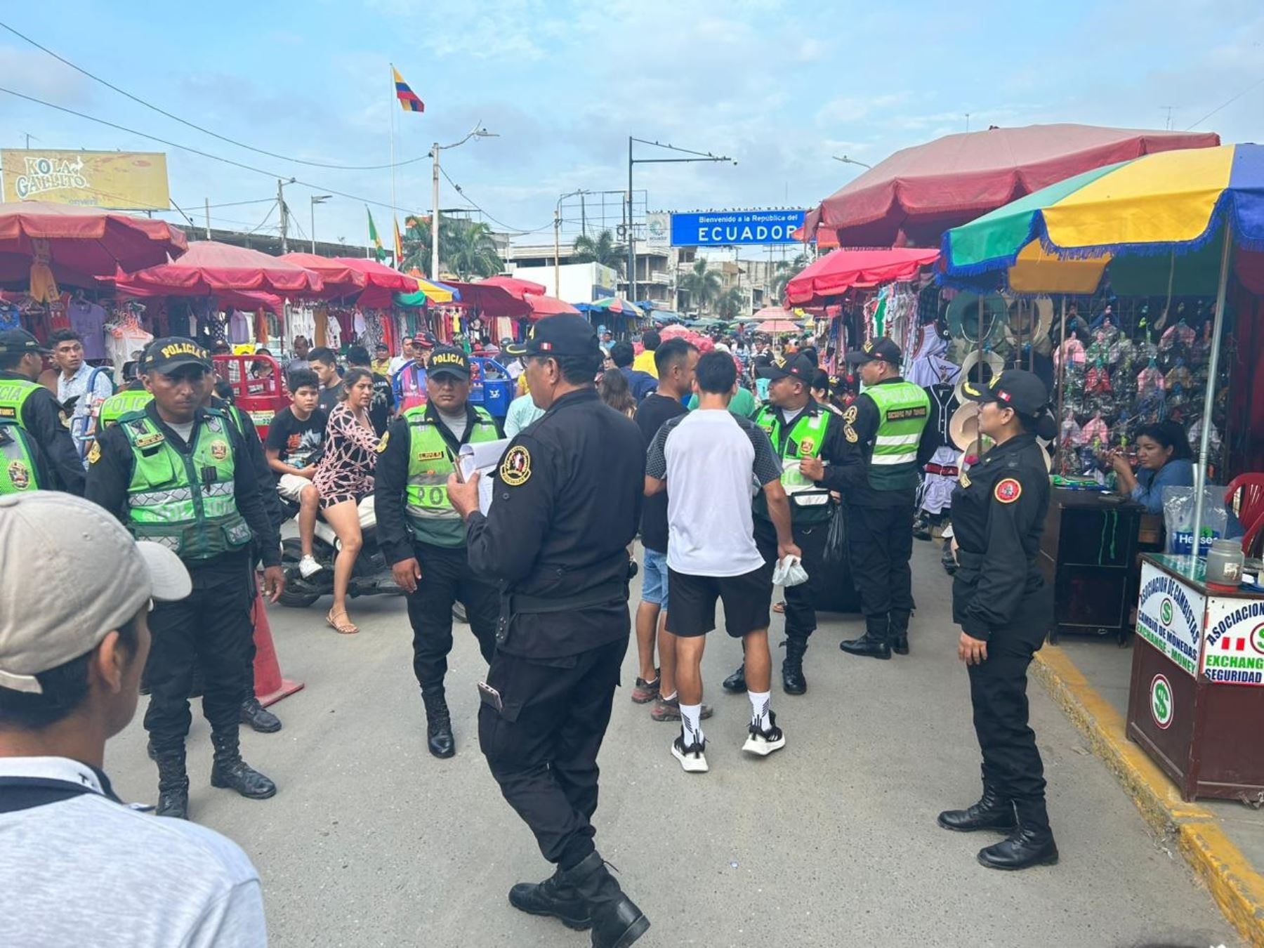Ministro del Interior descarta cierre de frontera con Ecuador