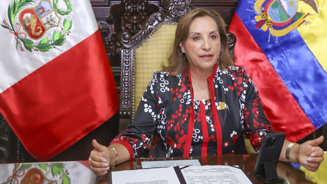 Dina Boluarte se solidarizó ante la ola de violencia en Ecuador