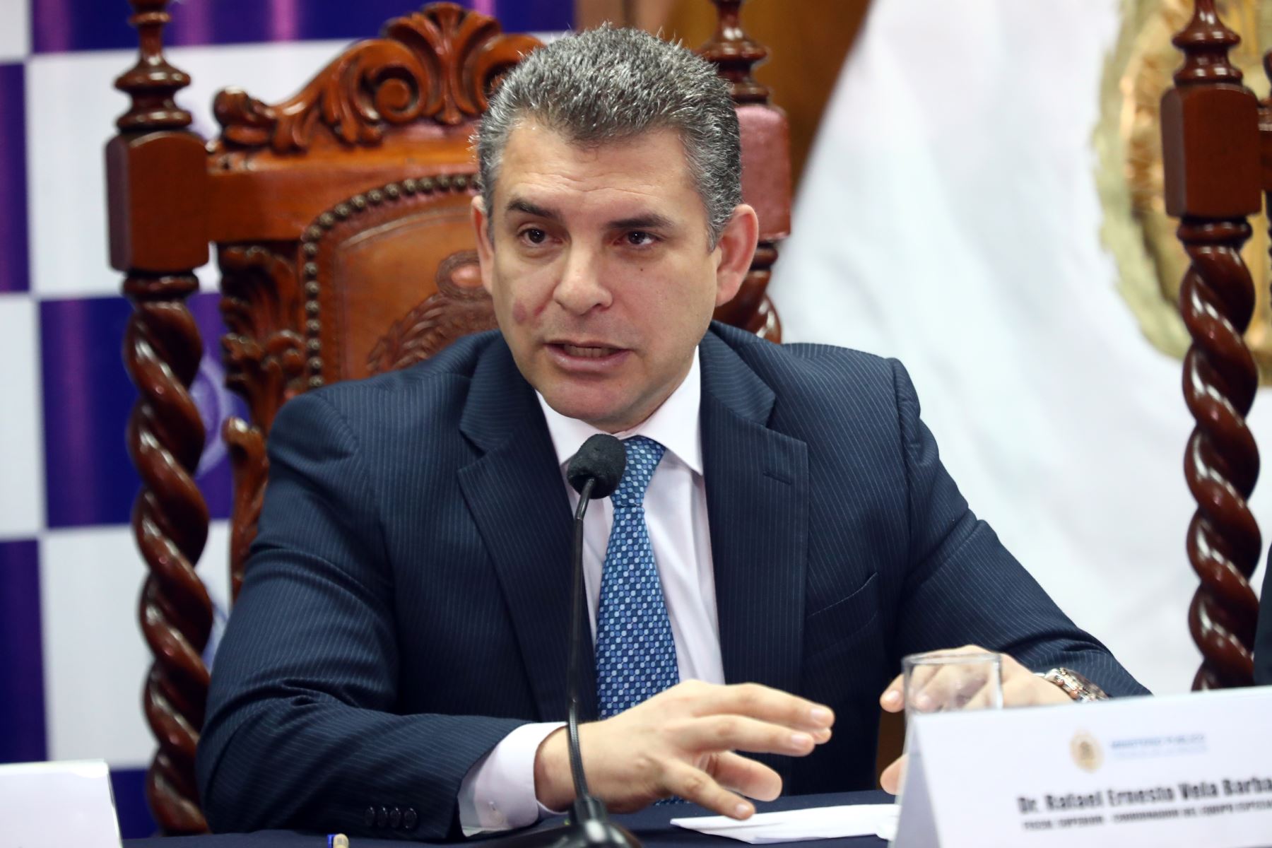 Rafael Vela estaba aparentemente coludido con Vladimir Cerrón