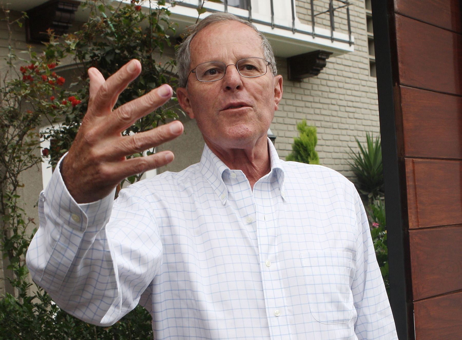 PPK pediría asilo político