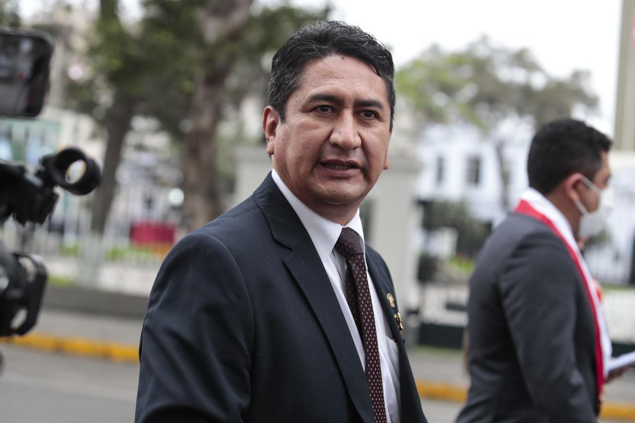 Vladimir Cerrón e Ilich López acuerdan debate en TikTok tras fuertes críticas