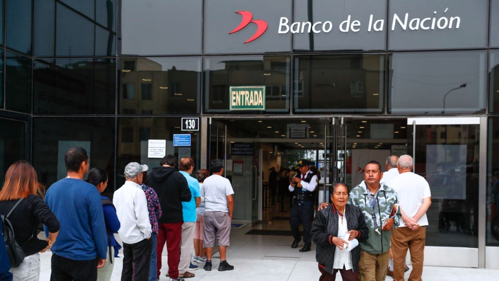 Atención jubilados: lanzan préstamo de S/100 mil con tasa promocional