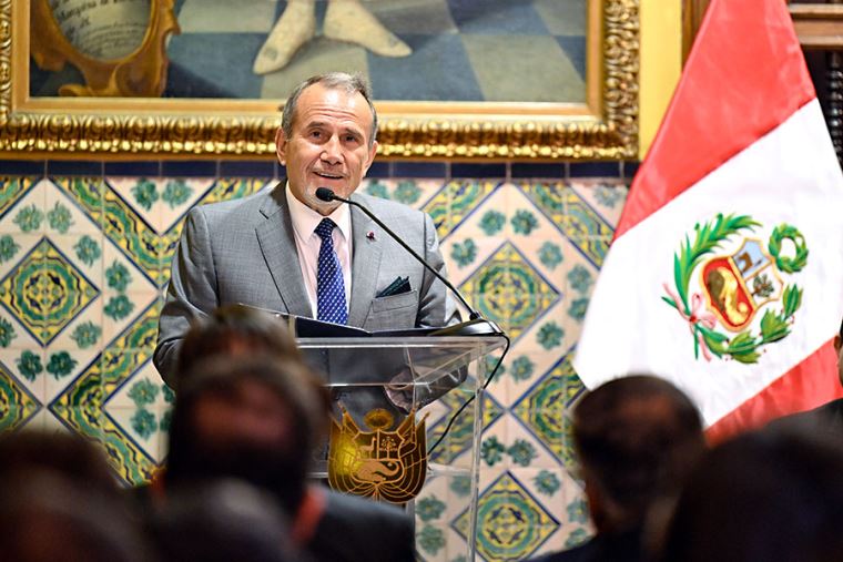 Perú despierta interés en el Golfo Pérsico