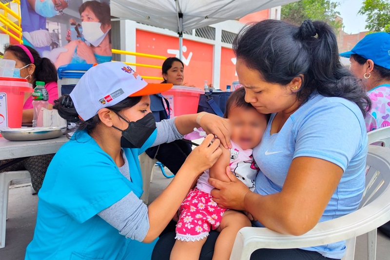 Tos ferina: 82 establecimientos de salud y 44 puntos estratégicos para la vacunación