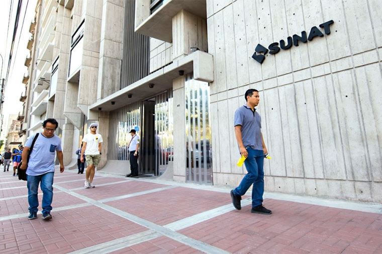 Recaudación tributaria marca récord