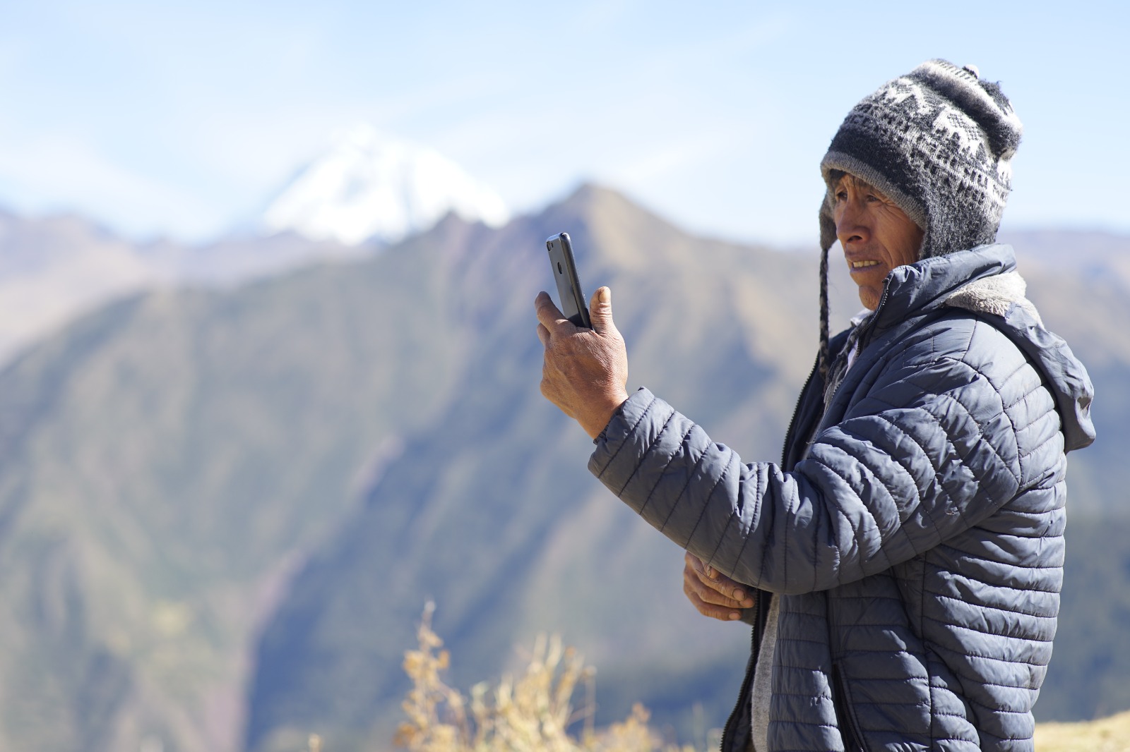 Integratel Perú desplegará 4G en 106 comunidades rurales como parte de sus compromisos con el MTC en el 2025