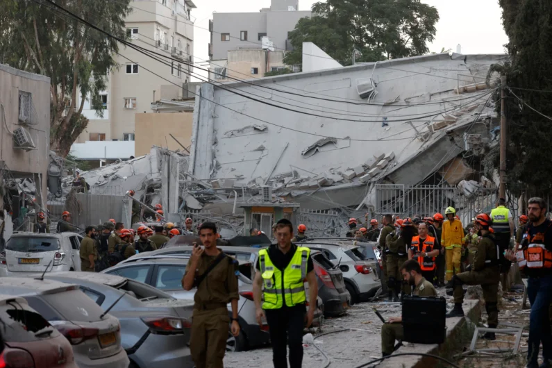 Irán lanza nuevo ataque a Israel: ocho fallecidos y daños en Tel Aviv, Haifa y Petah Tikva Irán lanza nuevo ataque a Israel: ocho fallecidos y daños en Tel Aviv, Haifa y Petah Tikva